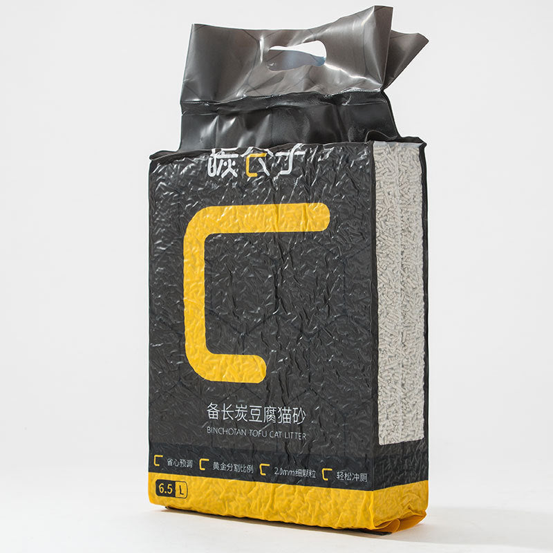 Carbon molecule blending cat litter image 5